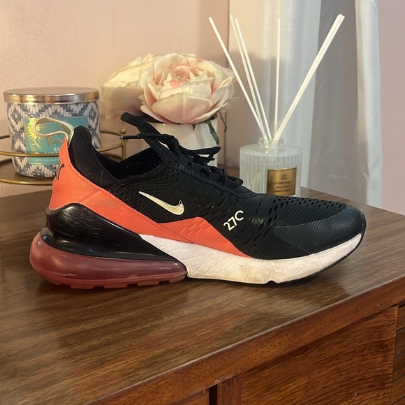 Nike Air 270 - Picture 4 of 8